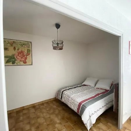 En Rez-de-chaussee Equipe *